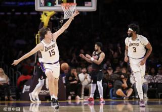 本赛季中的 本赛季中的